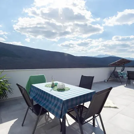 Stars Hill With Heating Pool And Jacuzzi - Makarska Slivno (Split-Dalmatia)