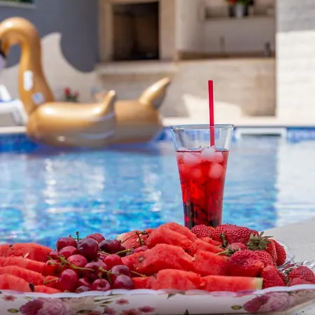 Stars Hill With Heating Pool And Jacuzzi - Makarska Villa
