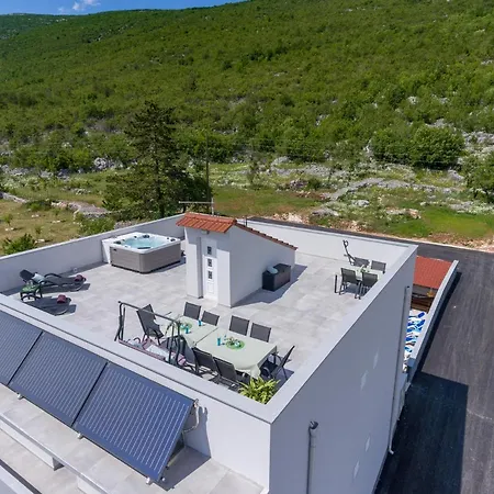 Stars Hill With Heating Pool And Jacuzzi - Makarska Villa Slivno (Split-Dalmatia)